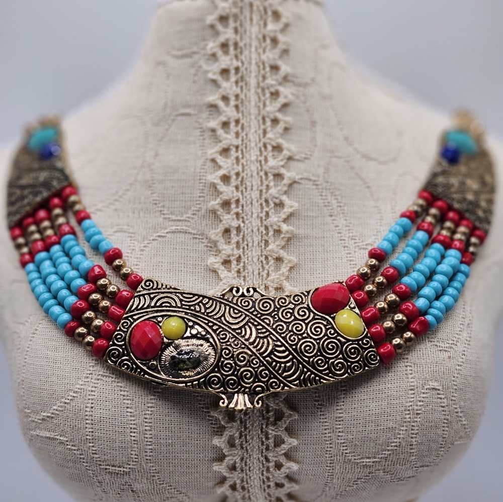 Esmor turquoise & coral collar necklace A Nepal necklace w/earrings. STUNNING